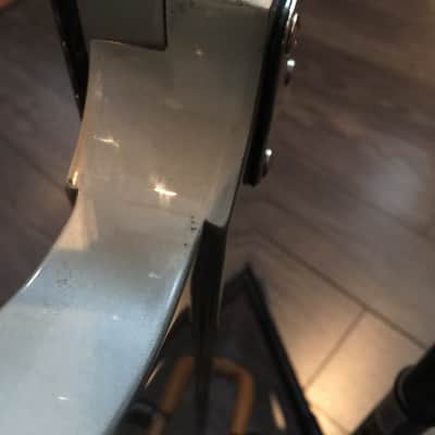 Epiphone Thunderbird Bass 2014 TV Silver w/OHSC image 16