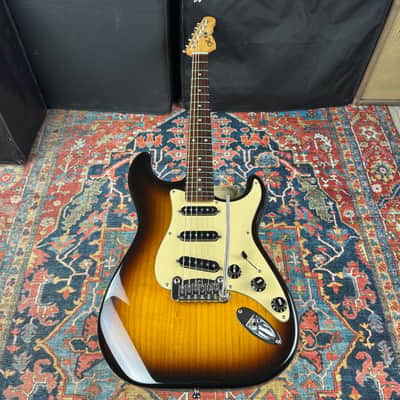 G&L USA Legacy Strat Style Solid Alder USA Made - 2002 image 10
