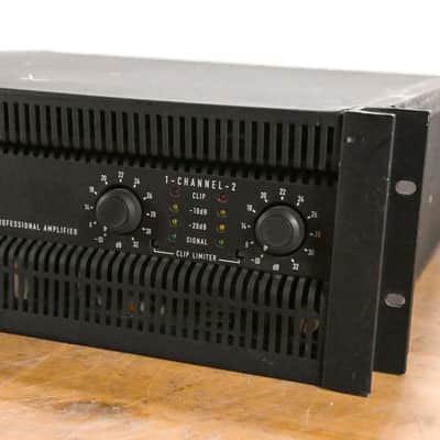 QSC PowerLight 9.0 PFC Power Factor Corrected 2-Channel Power Amplifier CG011SY image 2