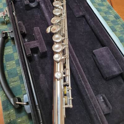 Yamaha YFL-22N (closed hole) Flute - 2026 - EXCELLENT/NEW PADS! image 5