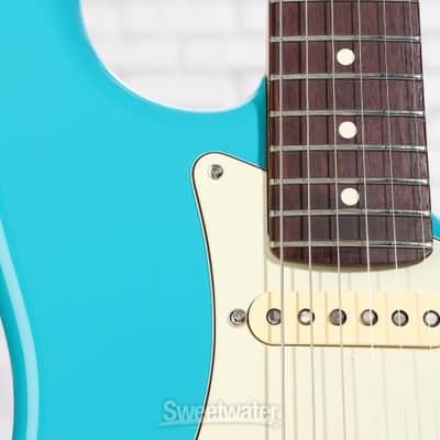 Fender American Professional II Stratocaster - Miami Blue with Rosewood Fingerboard (StratAP2RMBd1) image 3