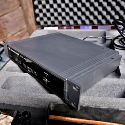 Sennheiser Digital 1000 Wireless Guitar System w/ Hard Case image 6