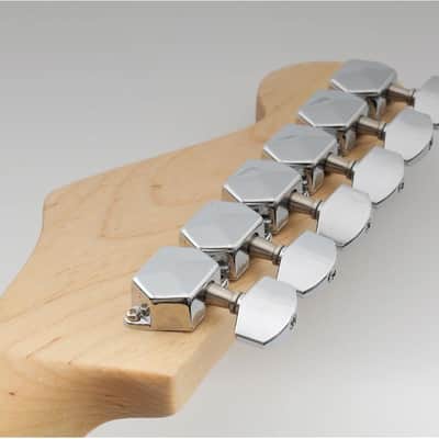 Pro 6 in line Semi Sealed Electric Guitar Machine Heads Tuning Pegs Keys Tuners Set for Fender Stratocaster Telecaster Guitar Replacement Right Hand, Chrome image 6