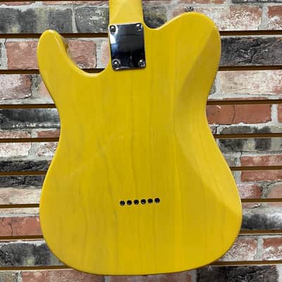 G&L Tribute ASAT Classic Butterscotch Blonde Maple Neck image 2