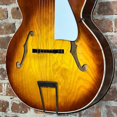 1962 Silvertone H-612  Sunburst, Built in the USA by Kay, Includes Hard Shell Case. Plays Great Ships Fast ! image 1