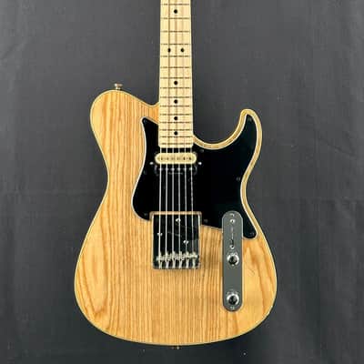 Yamaha PAC1611MS Mike Stern Signature Model in Natural image 3