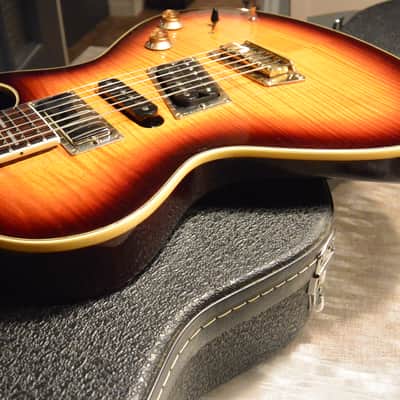 Epiphone Nighthawk 1995 - sunburst image 9