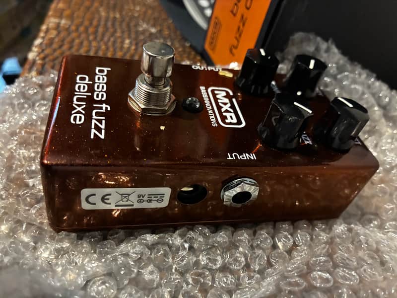 MXR M84 Bass Fuzz Deluxe