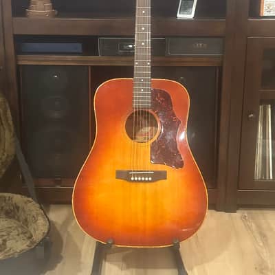 1973 Gibson J-45 Deluxe - Cherry Sunburst image 1
