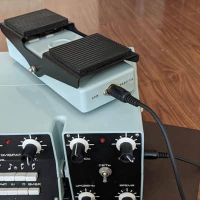 Formanta Esko-100 Soviet Vintage Analog-Digital Delay/Echo/Fuzz/Oktaver/Way-way image 11