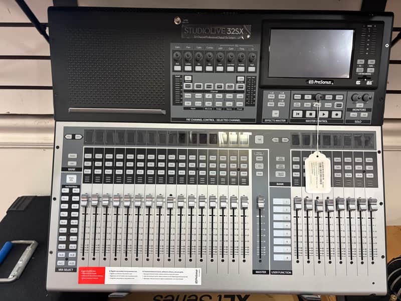 PreSonus StudioLive 32SX Compact 32-Channel Digital Mixer and USB Audio Interface 2019 - Present - Black / Silver image 1