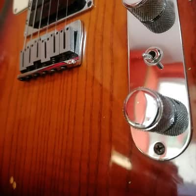 Fender Telecaster plus 1991 (Jonny Greenwood model)  - Sunburst image 2
