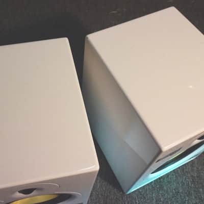 KRK Rokit 6SE (Pair) white image 4