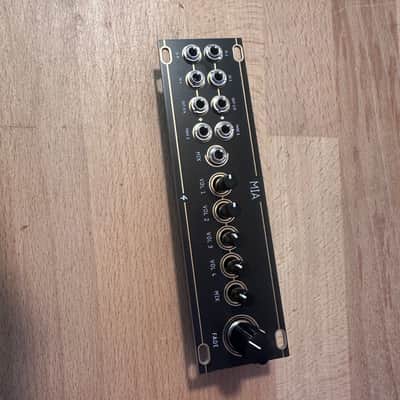 MIA 1U - 2x2 Eurorack MIXER + FADER Intellijel Format - Black & Gold Panel image 2