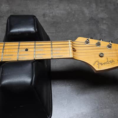 Fender 1956 Stratocaster Relic CUSTOM SHOP LIMITED EDITION FSR Sonic Blue over Sunburst! 2005 Time Capsule Case Queen American Vintage 50s 1950's Reissue USA Strat Guitar image 12