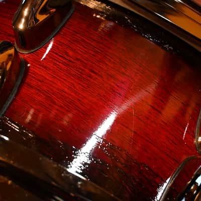 Yamaha Live Custom Hybrid snare 2019 - 2026 - Uzu magma sunburst image 2