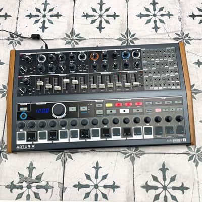 Arturia MiniBrute 2S Desktop Synthesizer image 2