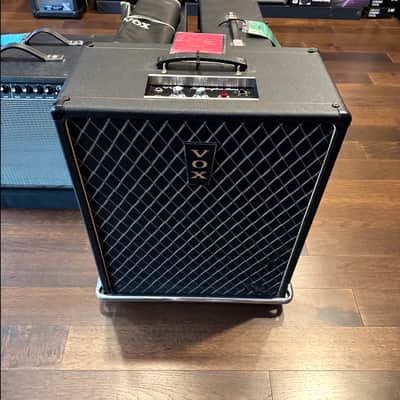 Vox V1241 Kensington Bass 22-Watt 1x15" Bass Combo 1968 - Black image 2
