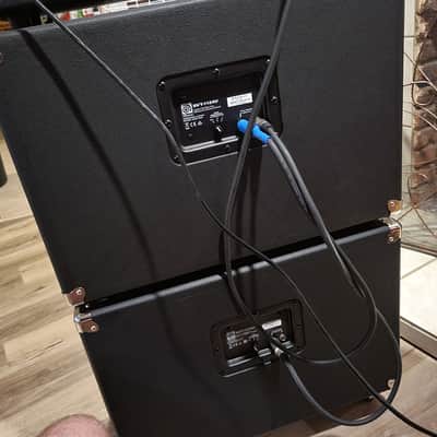 Ampeg SVT-112AV Classic Series 300-Watt 1x12" Bass Speaker Cabinet image 9