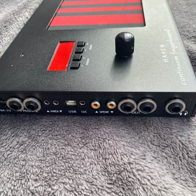 Haken Continuum Fingerboard 2010s - Red image 5
