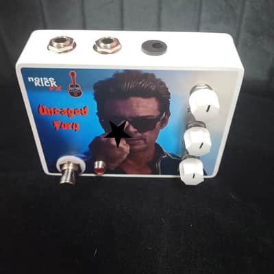 NoiseKICK FX Uncaged Fury Exclusive Guitar Shop Off Elm Street Tremolo Pedal - 2026 image 2