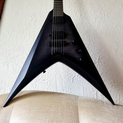 Solar V2.6FBB 2023 Black Burst image 3