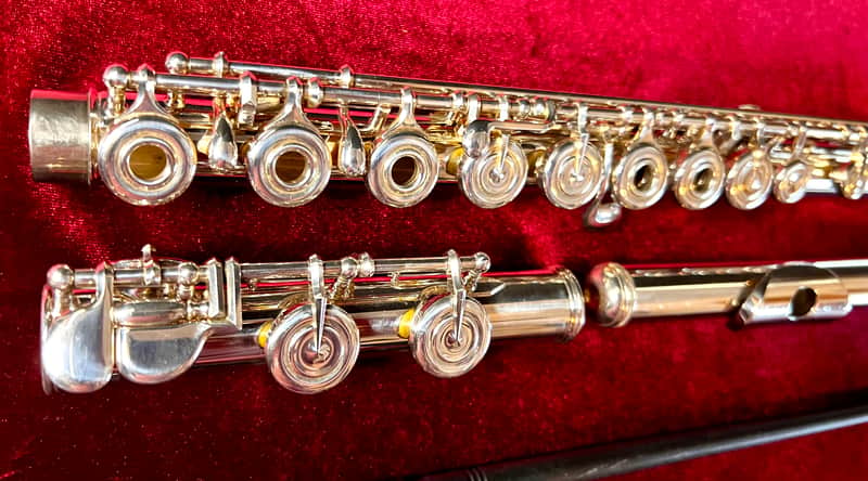Yamaha YFL 282 Open Hole Flute 🔥 Plays Great🔥 Gorgeous 😎 image 1