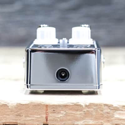 Xotic Effects RC Booster V2 Super Transparent 20dB+ Clean Boost Effect Pedal image 8