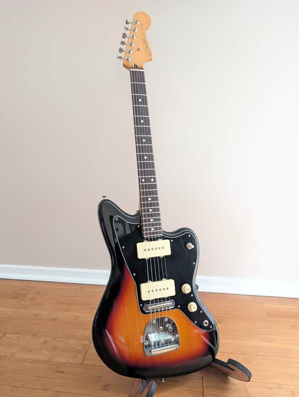 Fender Player II Jazzmaster 2024 - Present - 3-Color Sunburst