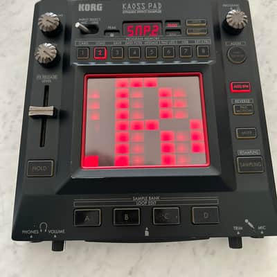 Korg KP3 Kaoss Pad 3 Dynamic Effect / Sampler | Reverb