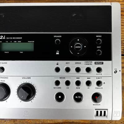 Roland CD-2i Portable SD/CD Recorder image 3