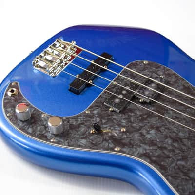 Fender Artist Series Tony Franklin Fretless Precision Bass - Lake Placid Blue image 6