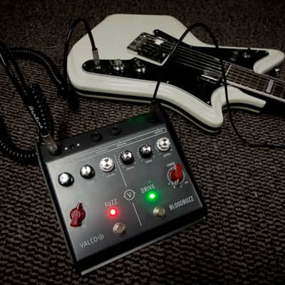 Valco Bloodbuzz Fuzz / Overdrive PEDAL image 4