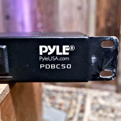 Pyle PDBC50 19" Rackmount Power Supply image 4