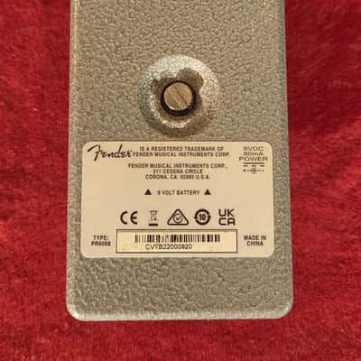 Fender Hammertone Distortion Hammered Metal w/ Original Box image 7