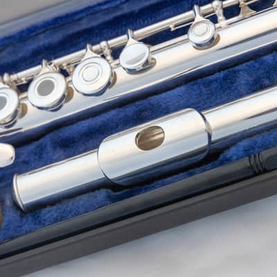 Gemeinhardt 3SB Intermediate Flute *All Solid Silver *B-foot *Open-hole *Cleaned & Serviced image 4