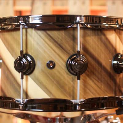 DW 7x14 Collector's Maple 333 Natural Lacquer over Twisted Rainbow Snare Drum - SO#1409993 image 3
