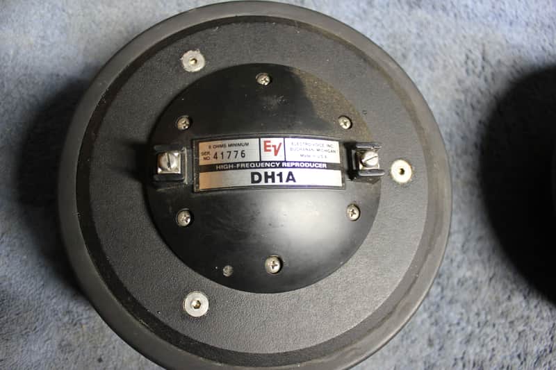 Electro-Voice DH1A
