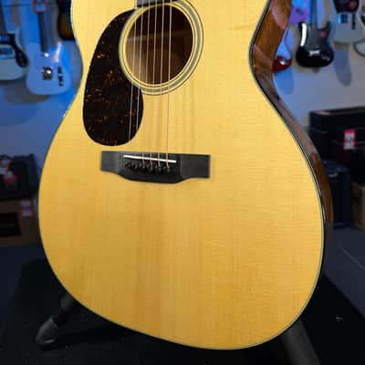 Martin 000-18 Left-handed Acoustic Guitar - Natural, Auth Deal Free Shipping! 704 GET PLEK’D! image 3