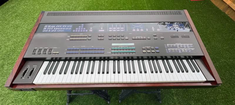 Yamaha DX1 Digital FM Polyphonic Synthesizer 1983 image 1