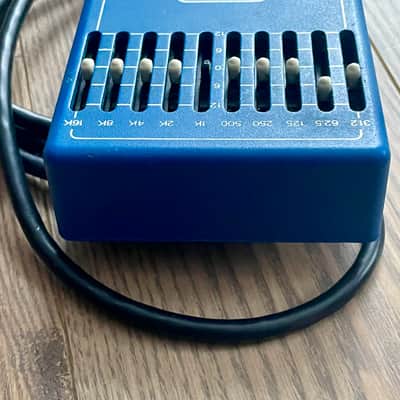 MXR MX-108 Ten Band Graphic Equalizer 1976 - 1984 - Blue image 7