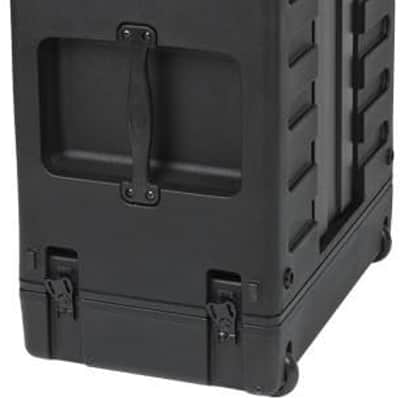 SKB 6U Roto Rolling Rack (1SKB-R6UW) image 9