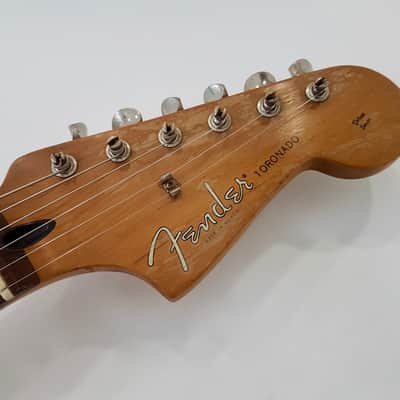 Fender Toronado Deluxe 1998 Olympic White image 3