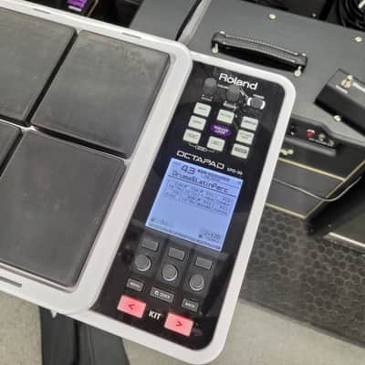 Roland SPD-30-WH Octapad MkII 8-Zone Digital Percussion Pad with Extras - White image 5