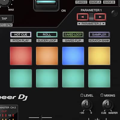 Pioneer DJ  DJM-S7 2-Channel Battle Mixer for Serato DJ & rekordbox With Performance Pads 2024 - BLACK image 2