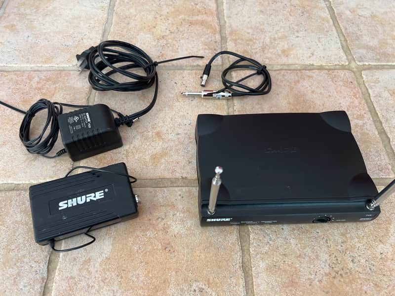 Shure TPD85 Wireless Guitar System image 1