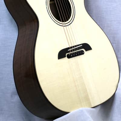 Alvarez Yairi Reserve FYM77 Limited Edition Wood Reserve Acoustic Guitar - 2025 - w/HSCase image 3