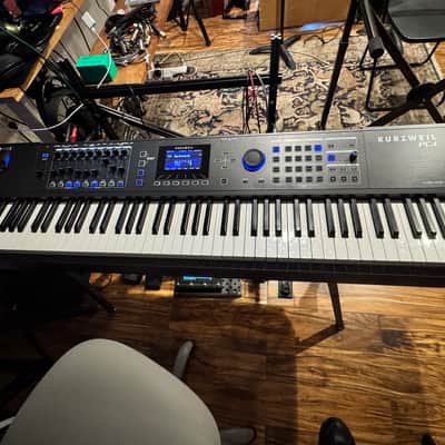 Kurzweil PC4 88-Key Performance Controller 2020 - Present - Black