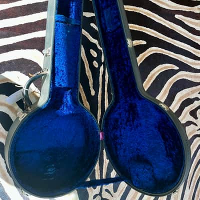 Gibson PB-100 4 String Plectrum Banjo Hardshell Case 1960’s - Bright Blue Plush Interior Lining with key image 18