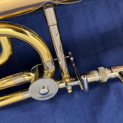Used Yamaha YSL-682G Large Bore Tenor Trombone w/ F Attachment with Case and Mouthpiece Just Serviced image 17